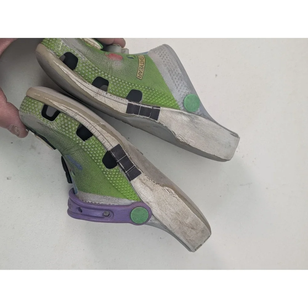 Crocs Clogs Kids Size 13 Green Buzz Lightyear Toy Story‎ Disney Slip On